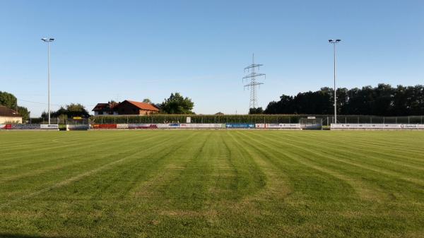 Sportgelände Auer Straße - Walpertskirchen