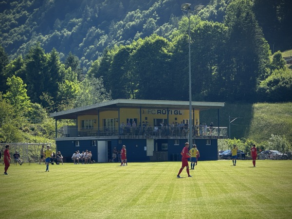 Sportplatz Tödi - Glarus Süd-Rüti