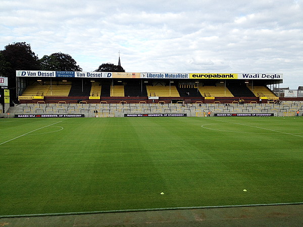 Herman Vanderpoortenstadion - Lier