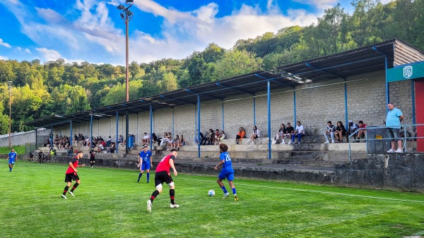 Terrain de football Am Doihl - Rodange