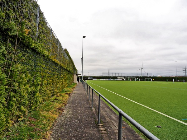 Husarenstadion Nebenplatz - Ense-Bremen