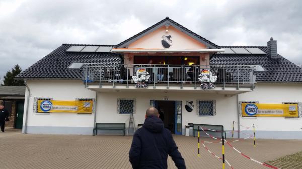 Brucknerstadion Nebenplatz - Köln-Porz-Urbach