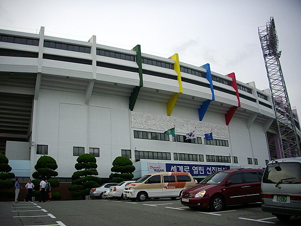 Busan Gudeok Stadium - Busan