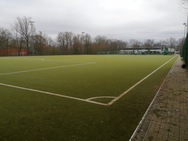 Stadion an der Windmühle Nebenplatz 1 - Berlin-Britz