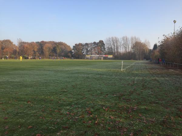 Aukrug-Stadion - Aukrug-Bünzen