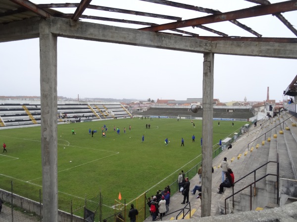 Estádio Comendador Manuel de Oliveira Violas - Espinho