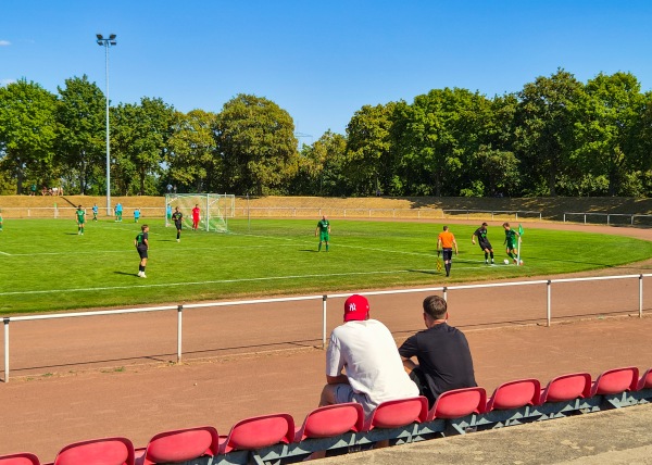 Rudolf-Harbig-Stadion - Grünstadt