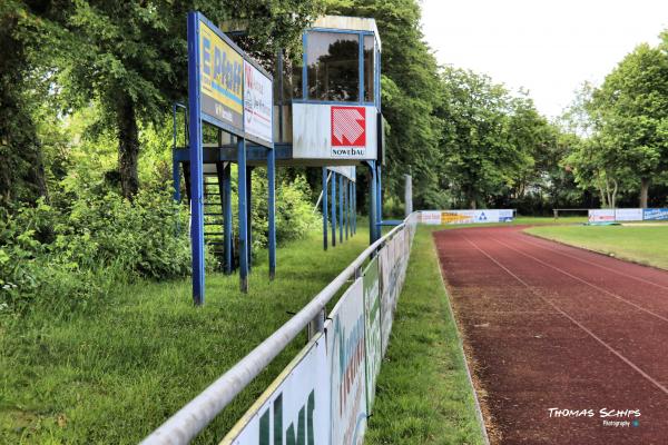 Stadion an der Peldemühle - Esens