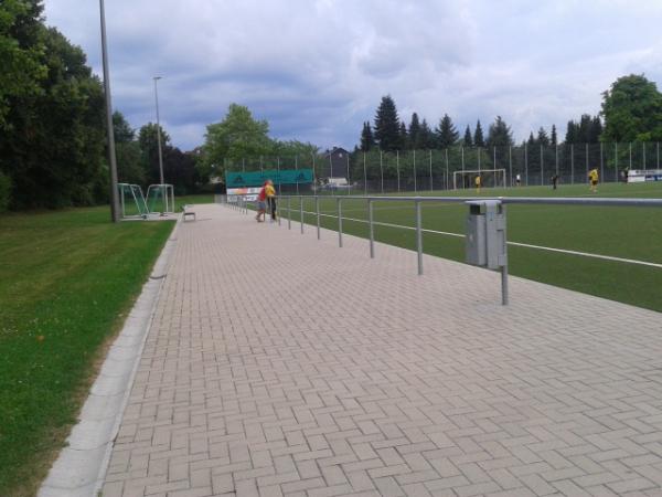 Sportanlage Auf dem Bruch - Leverkusen-Lützenkirchen