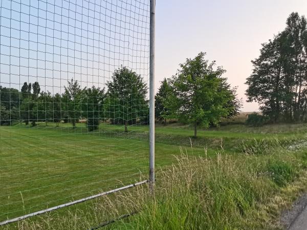 Sportplatz an der Turnhalle - Bernsdorf/Landkreis Zwickau