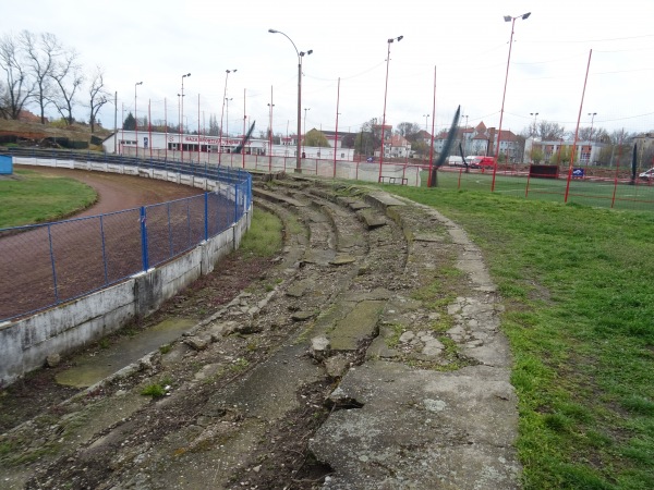 Stadionul Tineretului Oradea - Oradea