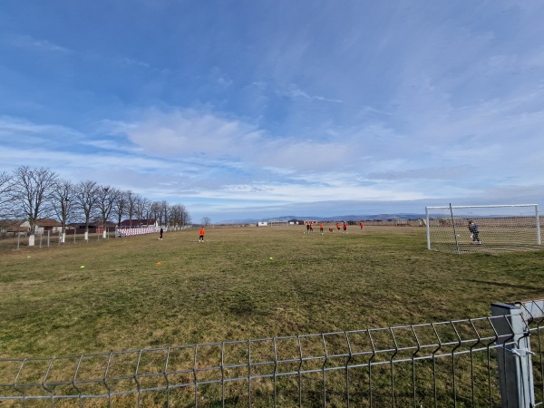 Stadionul Comunal Aluniș - Aluniș