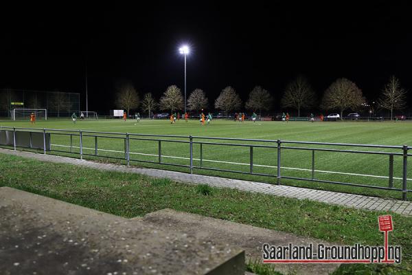 Terrain de Foot de Remerschen - Remerschen