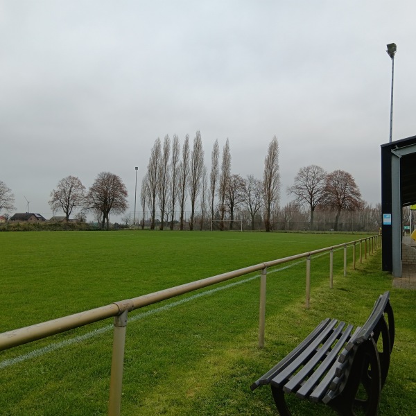 Stadion Düffelsmühle Nebenplatz - Kalkar/Rhein-Mühlenhof