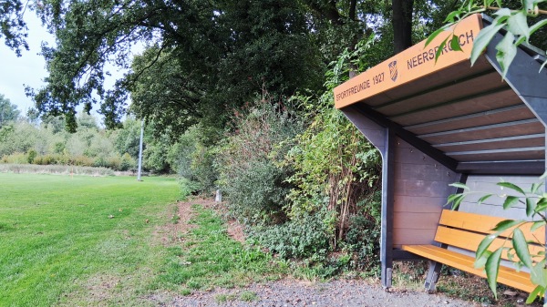 Sportplatz Bruchstraße 2 - Korschenbroich-Neersbroich