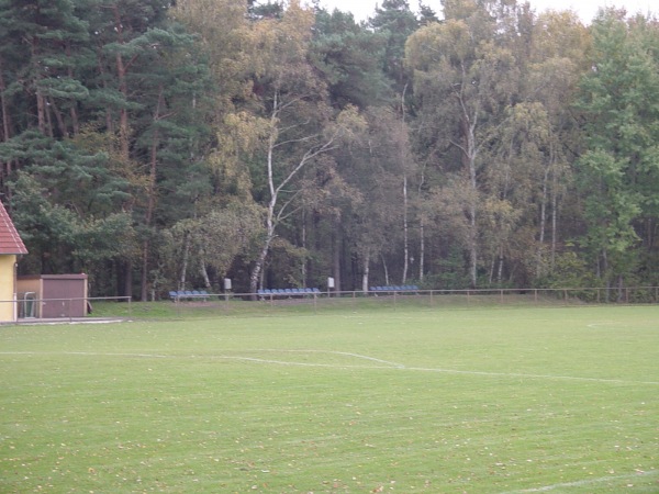 Sportanlage Dorfstraße B-Platz - Burgdorf-Heessel