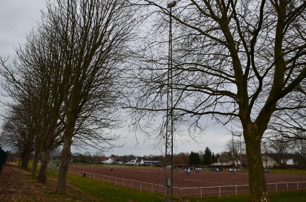 Sportanlage Im Auel Platz 2 - Euskirchen