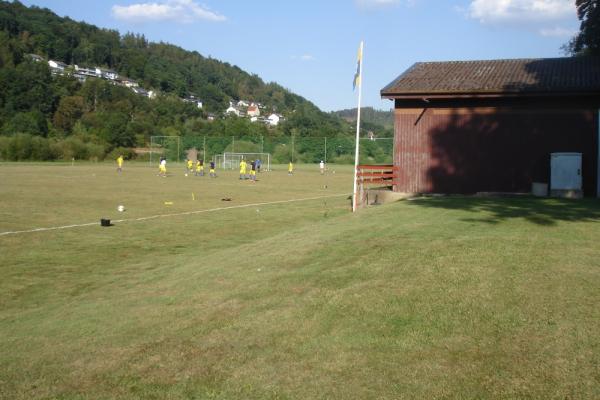 Sportanlage an der Weser - Beverungen-Herstelle