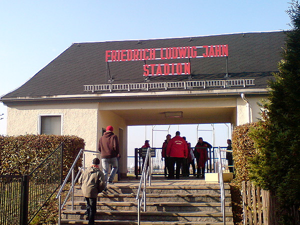 Friedrich-Ludwig-Jahn-Stadion - Treuen/Vogtland