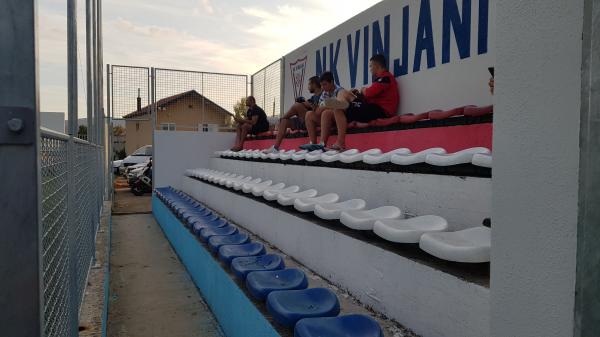 Stadion Dovica - Donji Vinjani