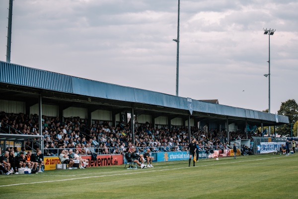 Ostfriesland-Stadion - Emden-Früchteburg