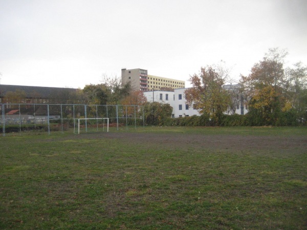 Sportanlage Zielitzer Straße Platz 2 (alt) - Magdeburg-Neue Neustadt
