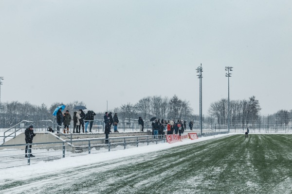 FC Bayern Campus Platz 2 - München-Neuherberg