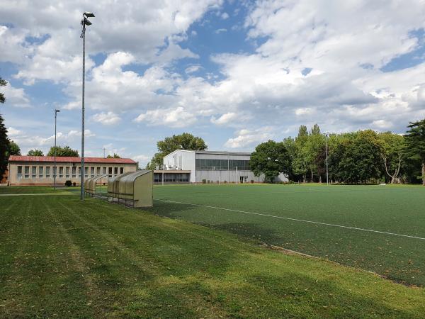Sportovní Centrum Nymburk hřiště F1 - Nymburk