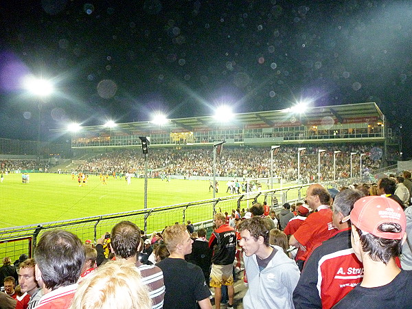 Stadion an der Lohmühle - Lübeck