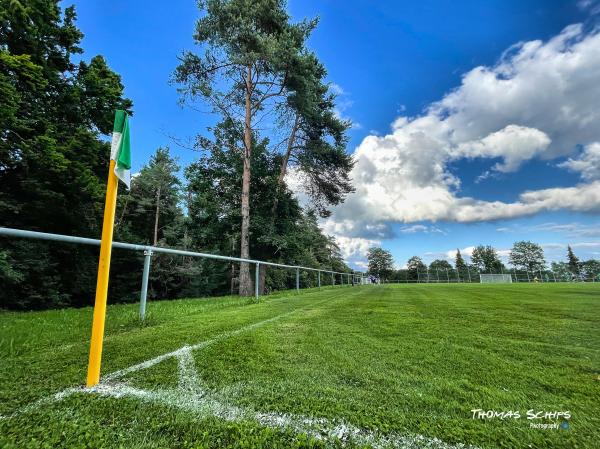 Sportanlage am Neuen Brunnen - Renquishausen