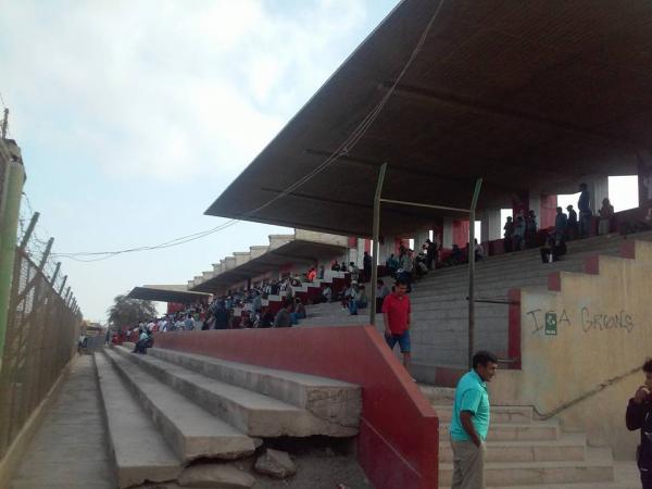 Estadio José Picasso Peratta - Ica