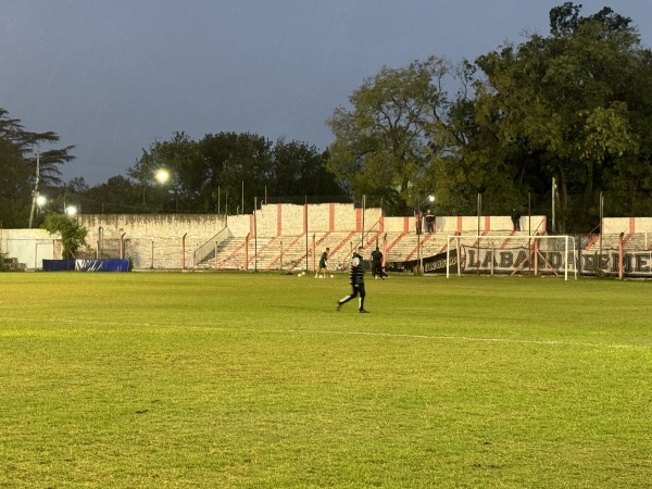 Estadio Liga Mercedina - Mercedes, BA
