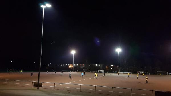 Sportplatz Martinusstraße - Köln-Esch