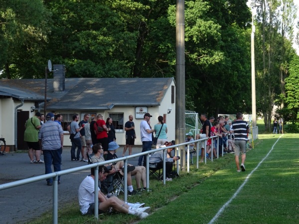Sportplatz Schettlermühle - Callenberg-Langenchursdorf