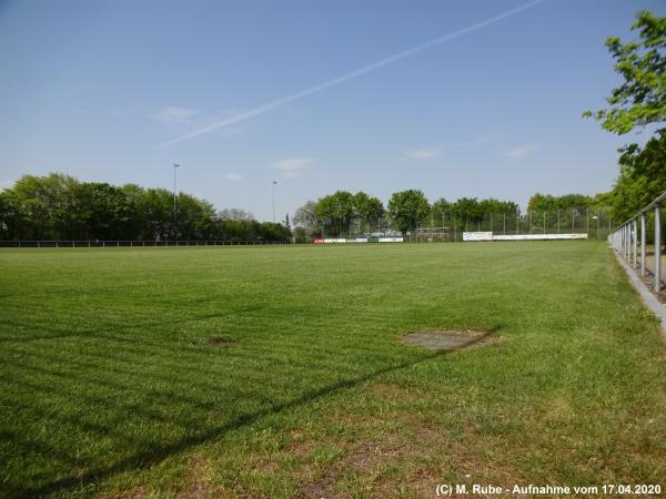 Sami-Khedira-Stadion am Tennwengert - Fellbach-Oeffingen