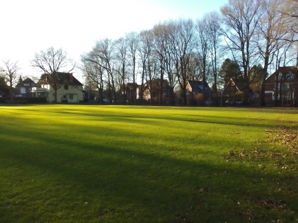 Heinrich-Traun-Platz - Hamburg-Fuhlsbüttel