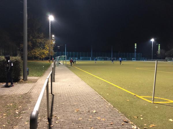 Sportanlage Paul-Heyse-Straße Platz 2 - Berlin-Prenzlauer Berg