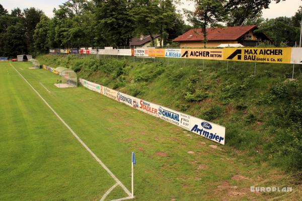 Max-Aicher-Stadion - Freilassing