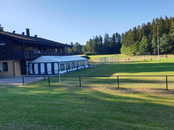 Sportplatz Überberg - Altensteig-Überberg
