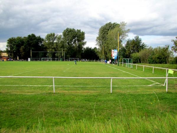 Sportplatz Am Schützenplatz - Osterfeld bei Naumburg