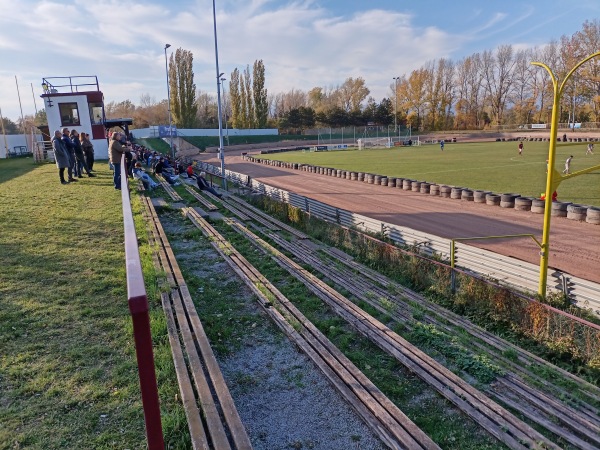 Sportanlage Natschbach-Loipersbach - Loipersbach