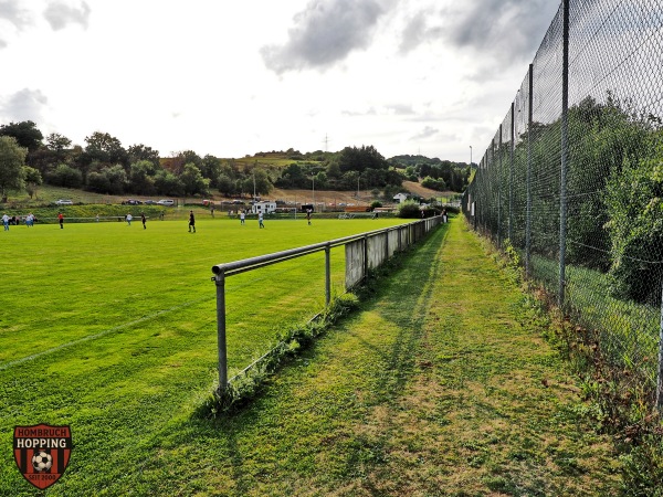 Edelweiß-Sportanlage - Breitscheid/Hessen-Medenbach