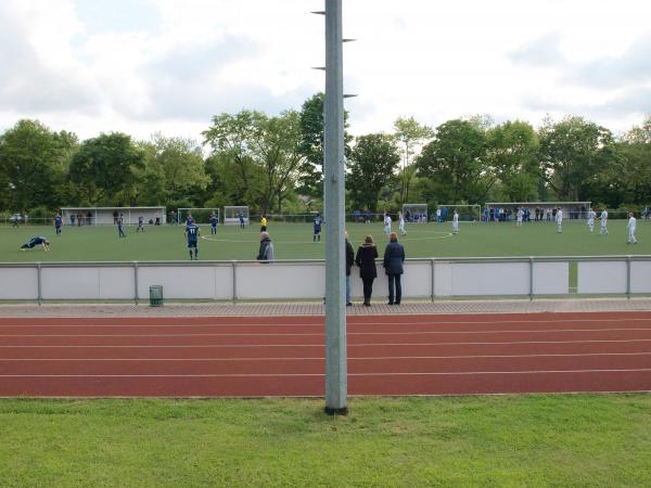 Bezirkssportanlage Kuhlhoffstraße - Essen/Ruhr-Altenessen