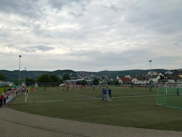 Sportplatz Auf der Au - Neunkirchen/Siegerland
