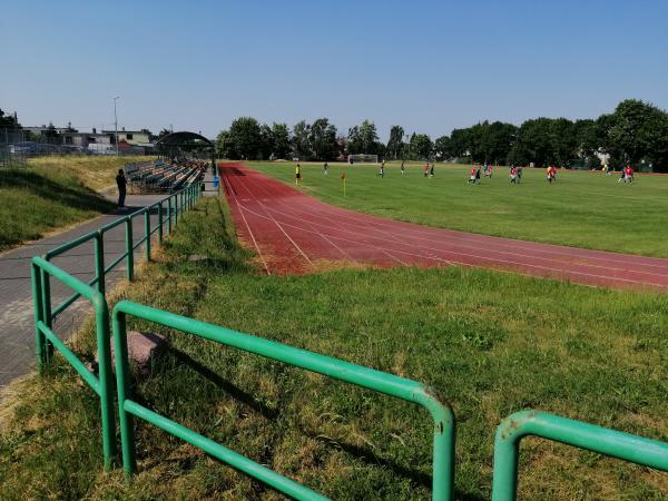 Stadion Im. 700 - Lecia Pszczółek - Pszczółki
