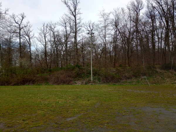 Sportplatz an der Jugendherberge - Grävenwiesbach