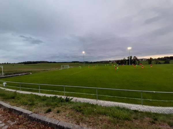 Sportzentrum Burgfrieden Platz 2 - Wüstenrot-Neuhütten