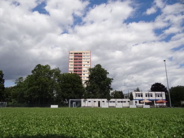 Sportplatz Friedrich-Karl-Straße - Köln-Nippes