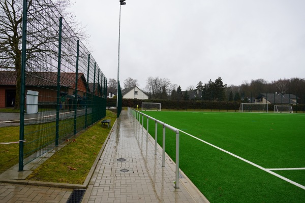 Sportzentrum Prügeleiche B-Platz - Velpke