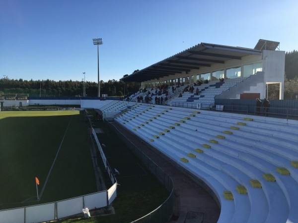 Estádio Engenheiro Sílvio Henriques Cerveira - Anadia